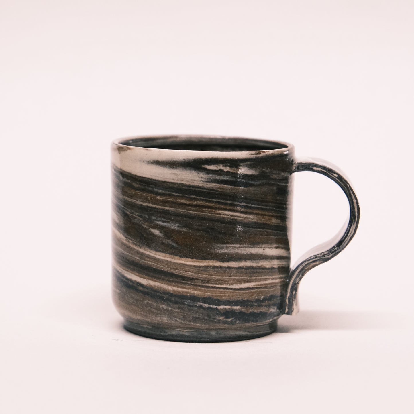 B Marble Mug 02