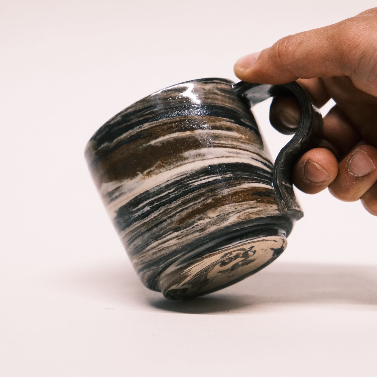 B Marble Mug 04
