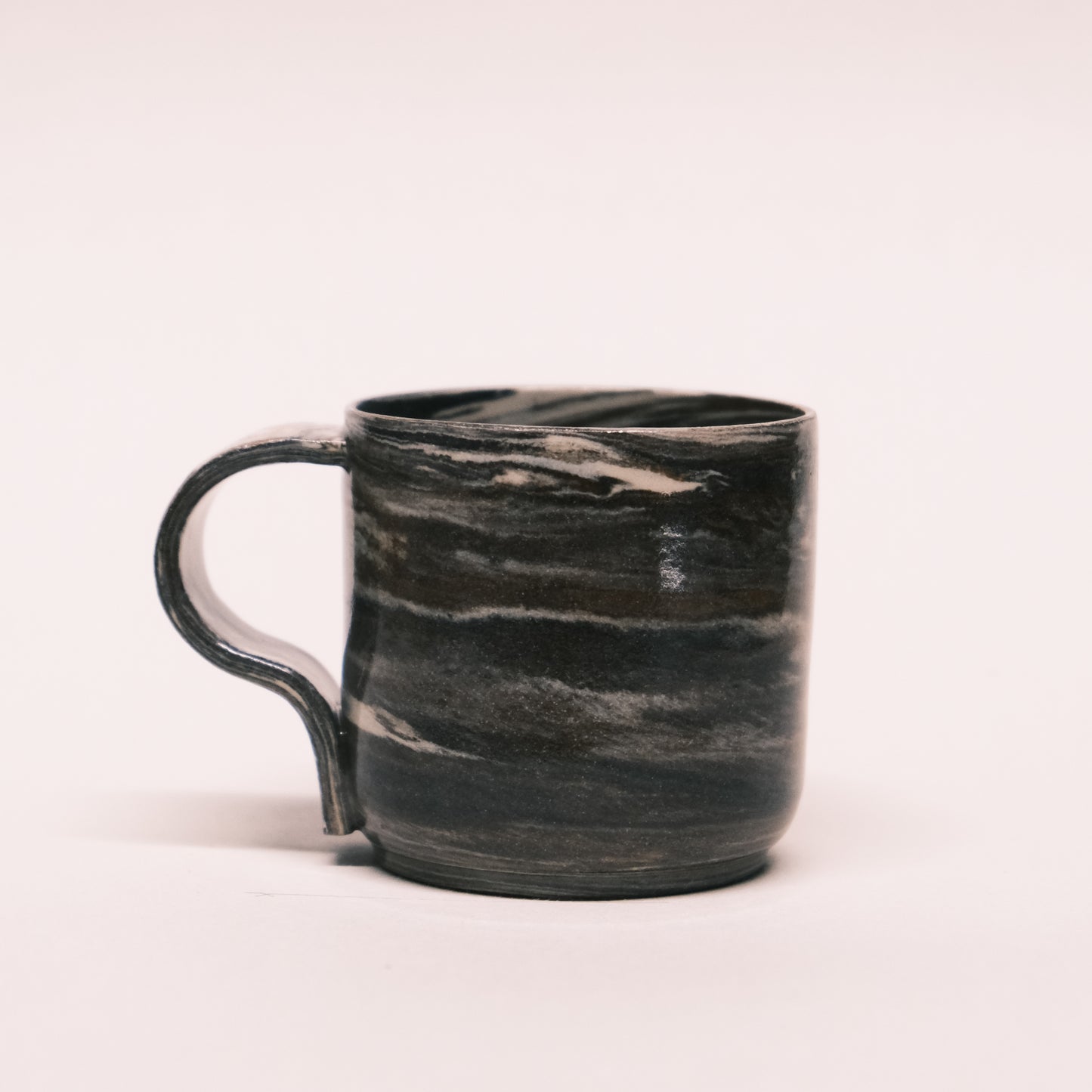 B Marble Mug 10