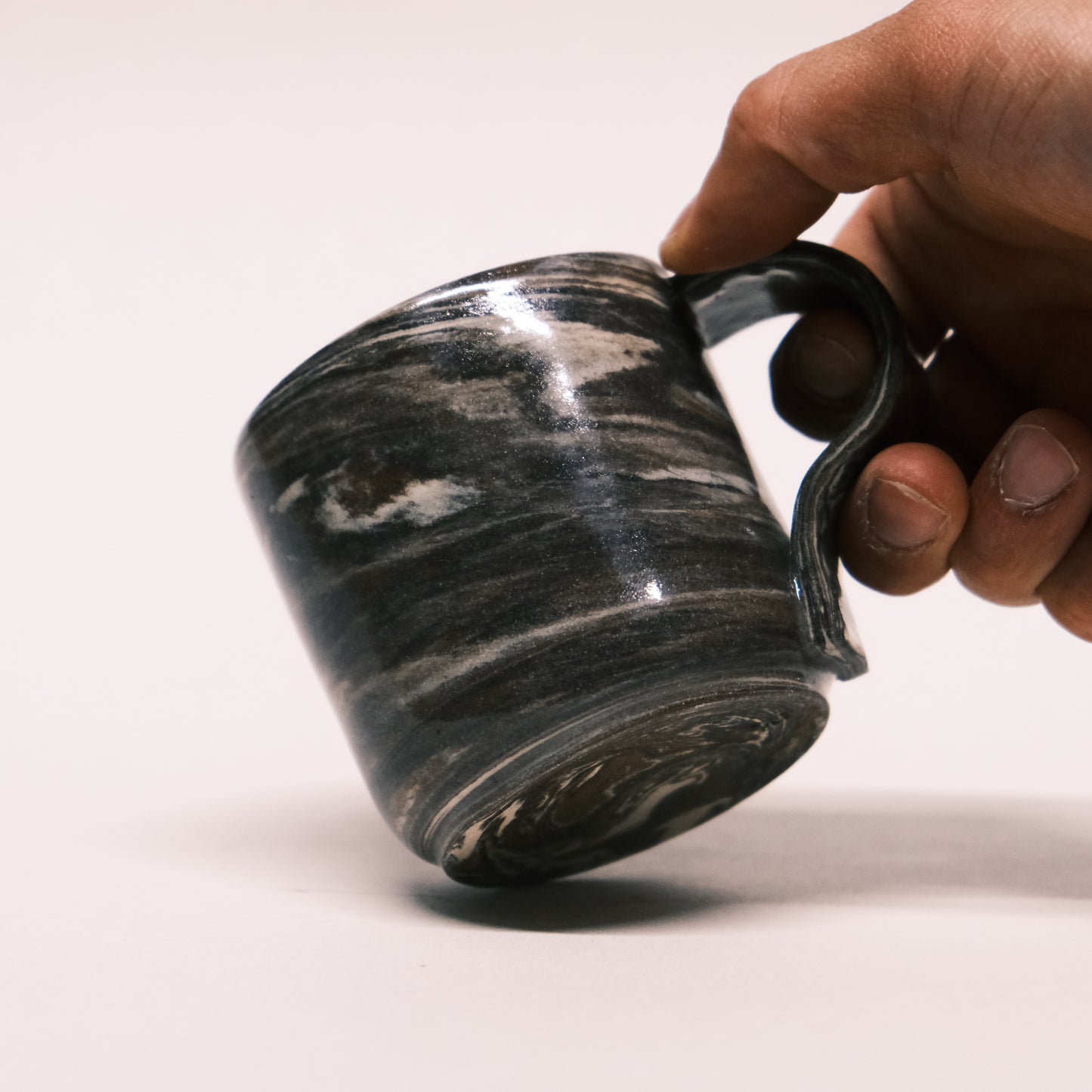 B Marble Mug 10