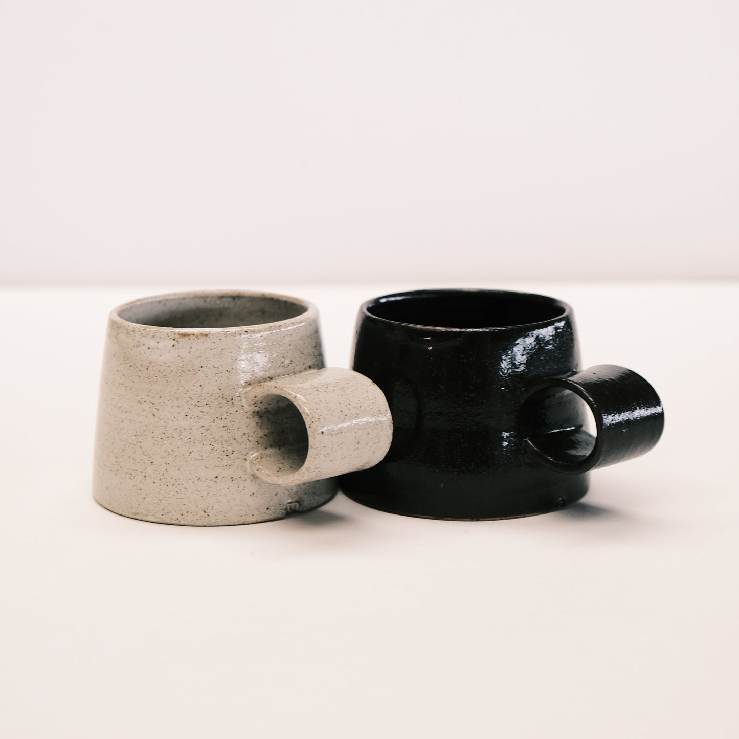 S Mug 04
