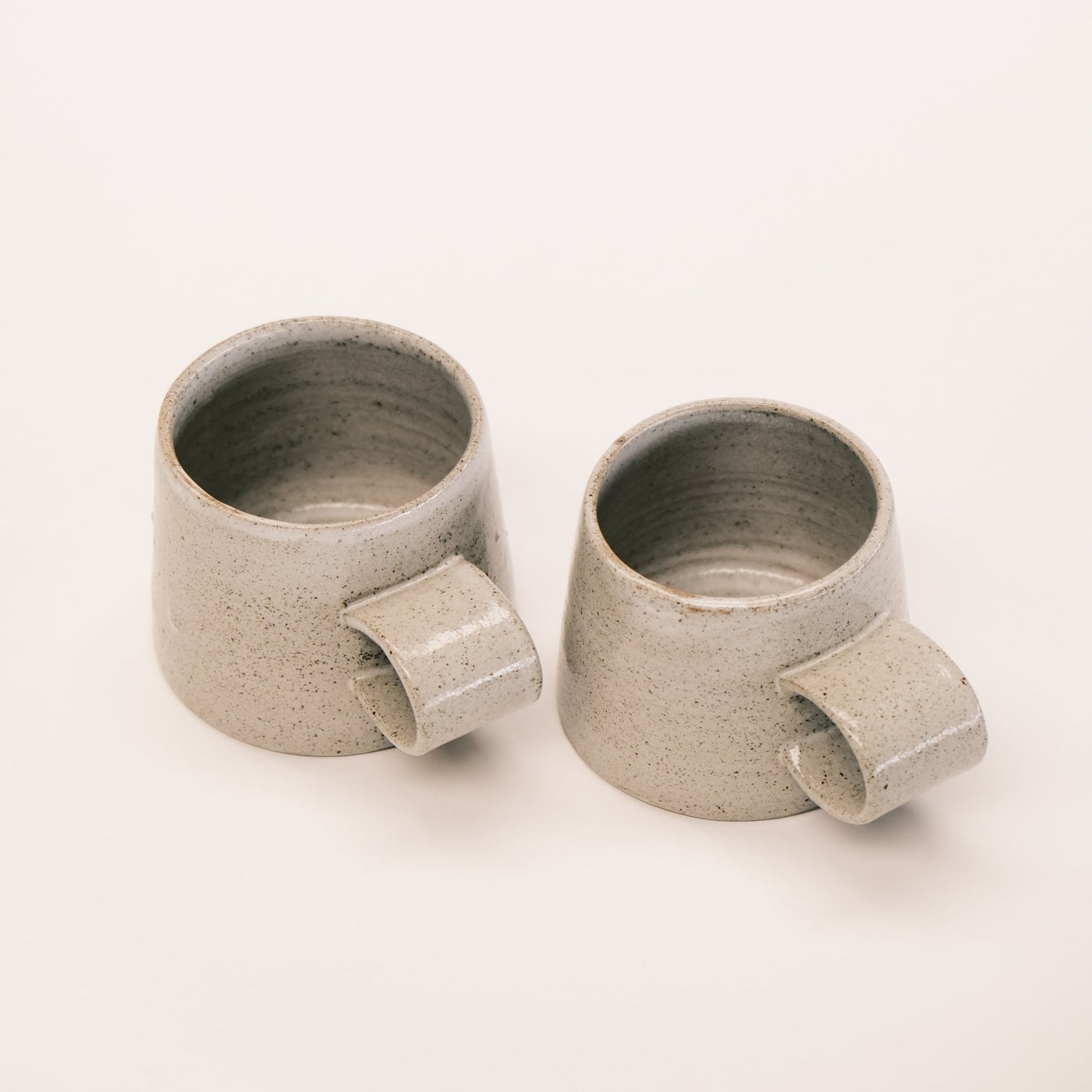 S Mug 04
