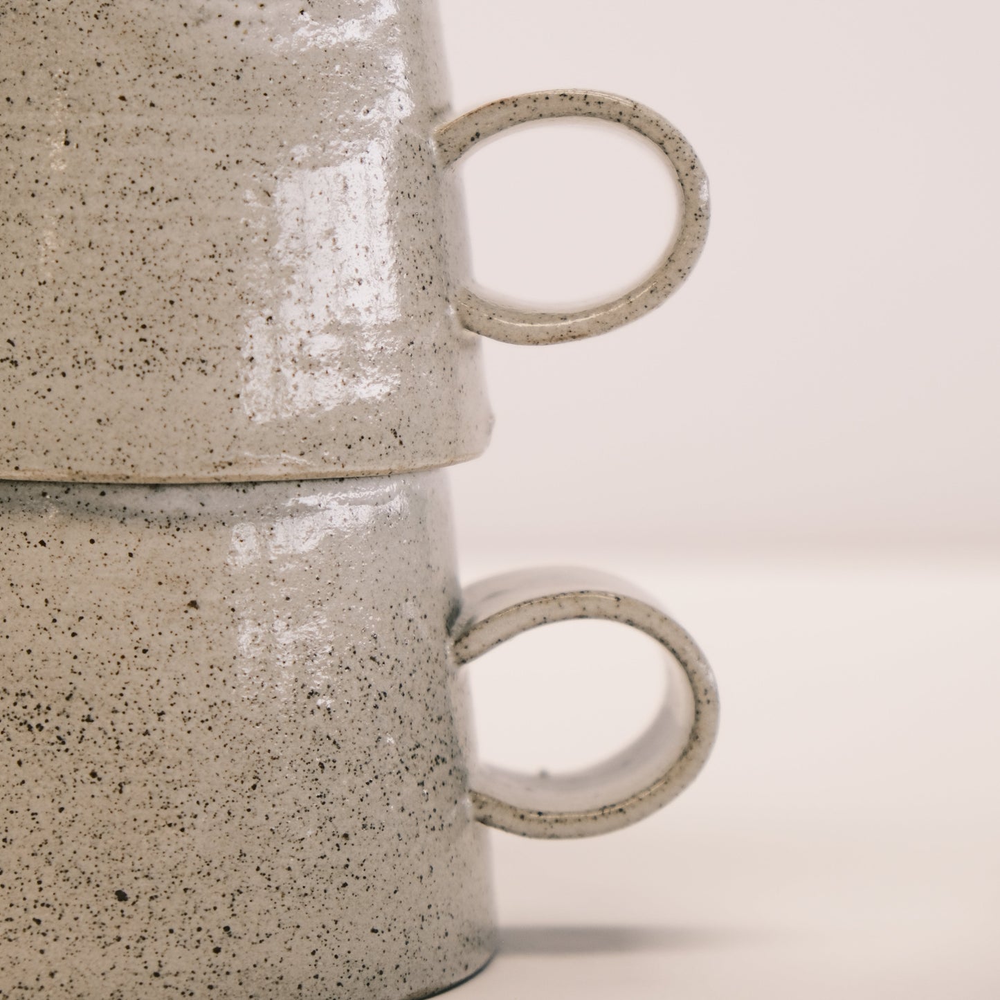 S Mug 04