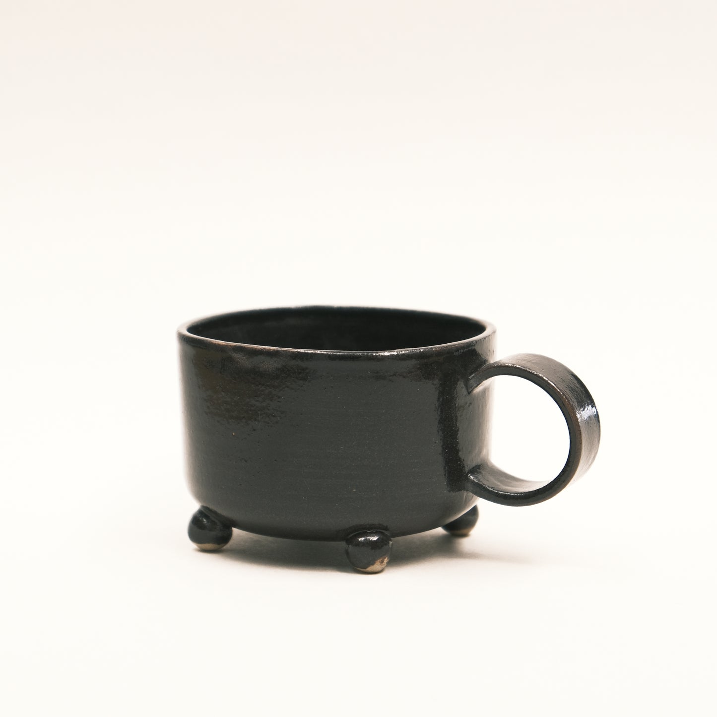 Foot Mug 02