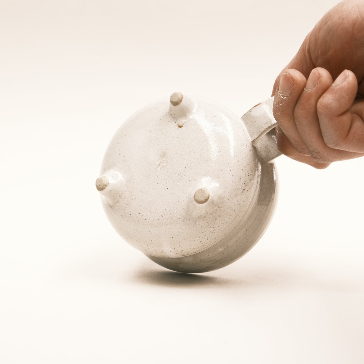 Foot Mug 05