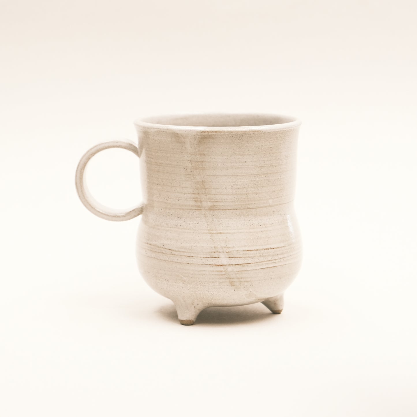 Foot Mug 06