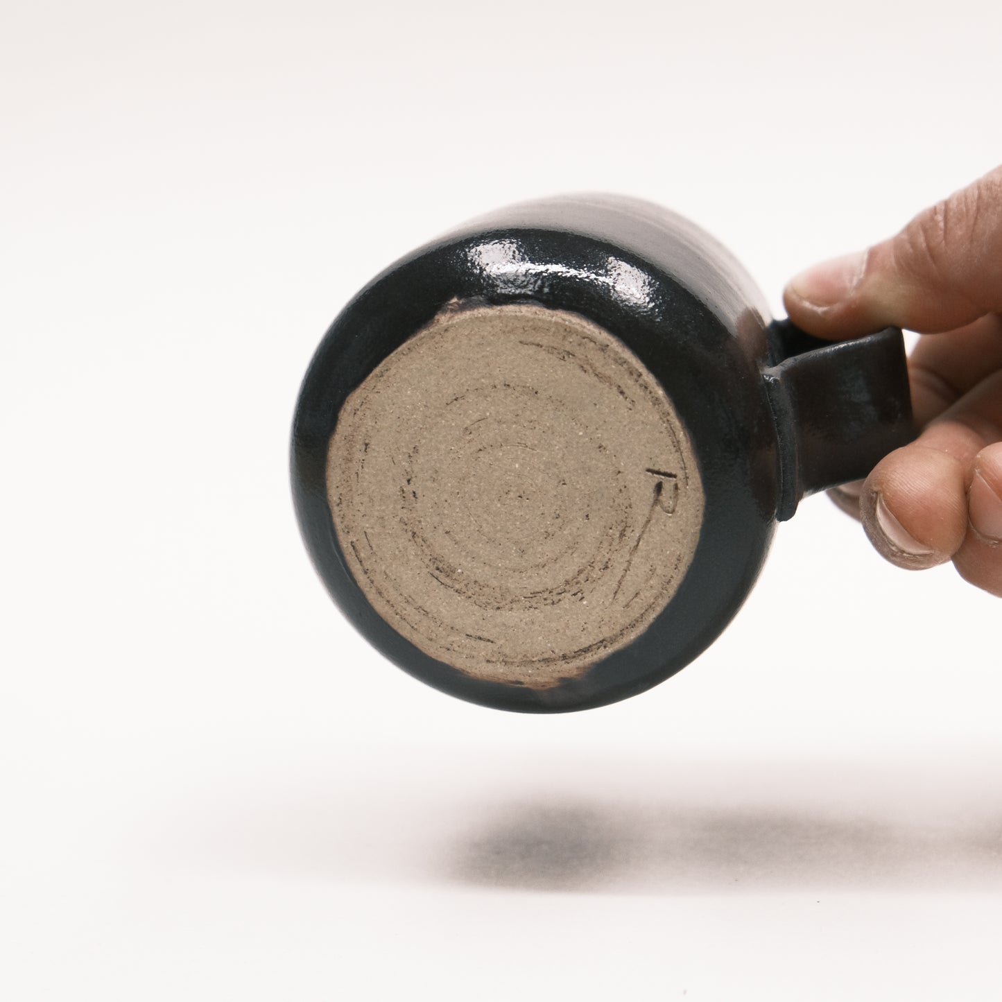 S Mug 06